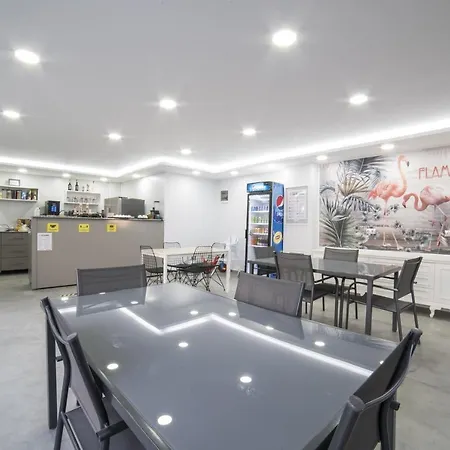 Flamingo Lejlighedshotel