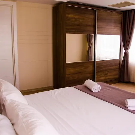 Flamingo Lejlighedshotel 3*