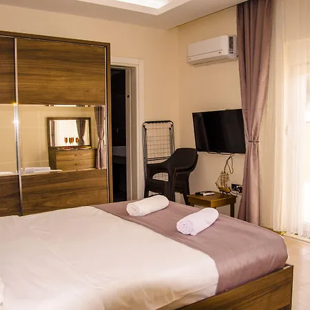 Flamingo Lejlighedshotel 3*